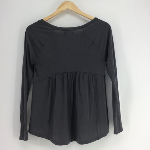 American Eagle Outfitters Tops - Gray Soft & Sexy Long Sleeve Shirt